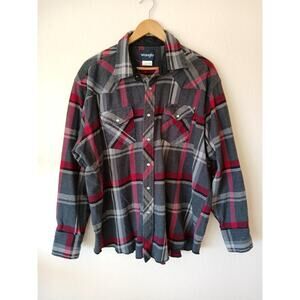 Wrangler Heavy Flannel Western Button Up Gray with Dark Pink Plaid
